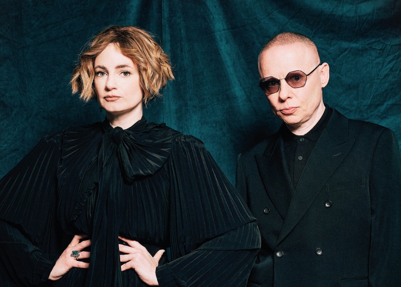 27-03-05 Hooverphonic.jpg